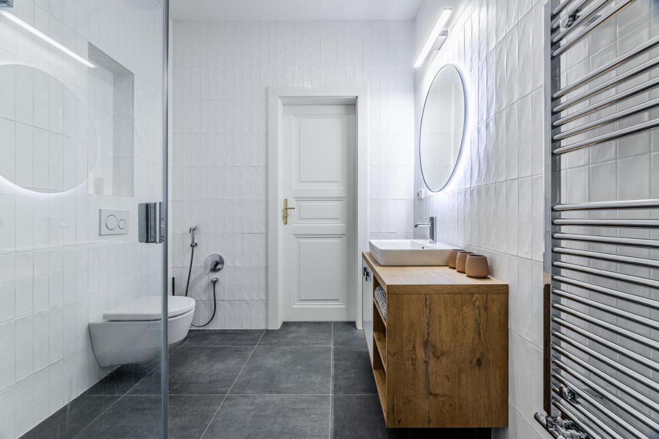 Luxury Apartment Located In Nove Mesto In The Centre Of Prague Luaran gambar
